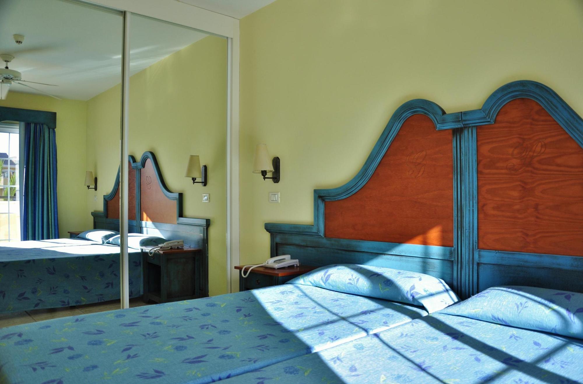 Apartamentos Granada Park Playa de las Américas Buitenkant foto