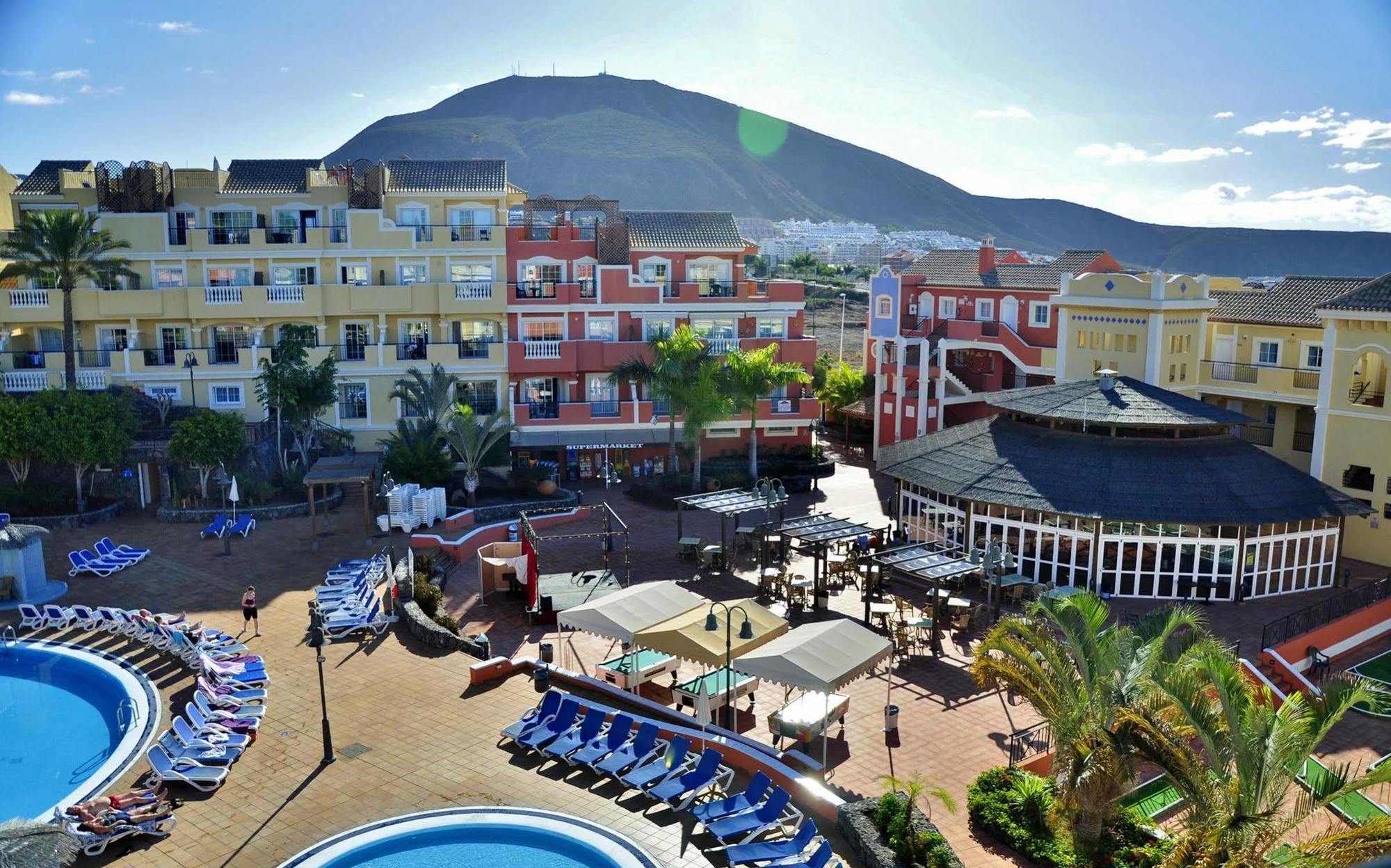 Apartamentos Granada Park Playa de las Américas Buitenkant foto
