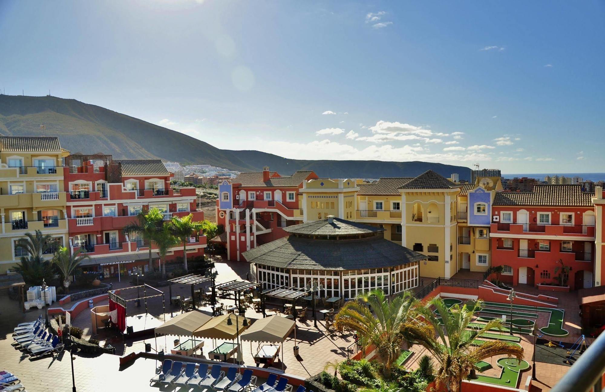 Apartamentos Granada Park Playa de las Américas Buitenkant foto